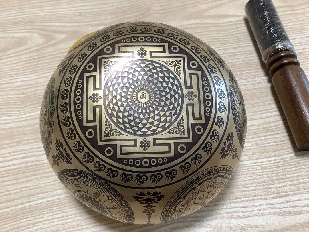 《 チベット密教　新品 》 シンギングボウル　カービング仕様　3点セット　72