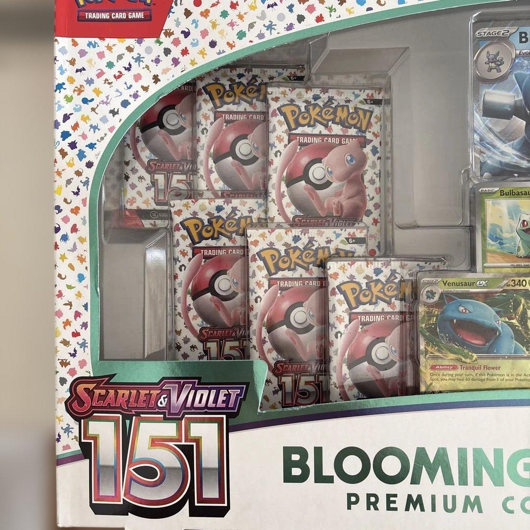 【海外版】ポケカ151 Blooming Waters プレミアムコレクション