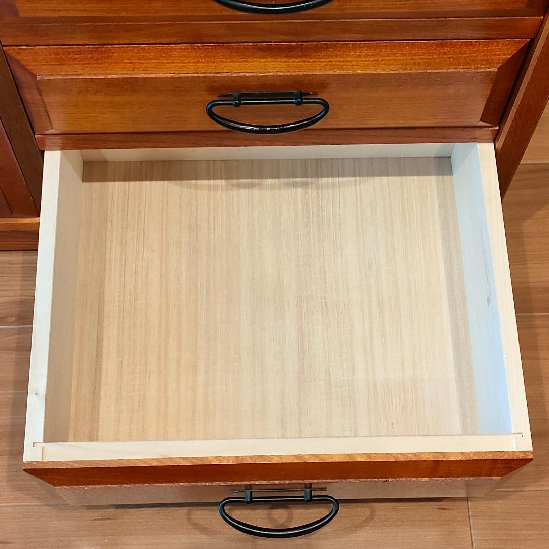 カリモク　和　チェスト　茶箪笥　欅　飾り棚