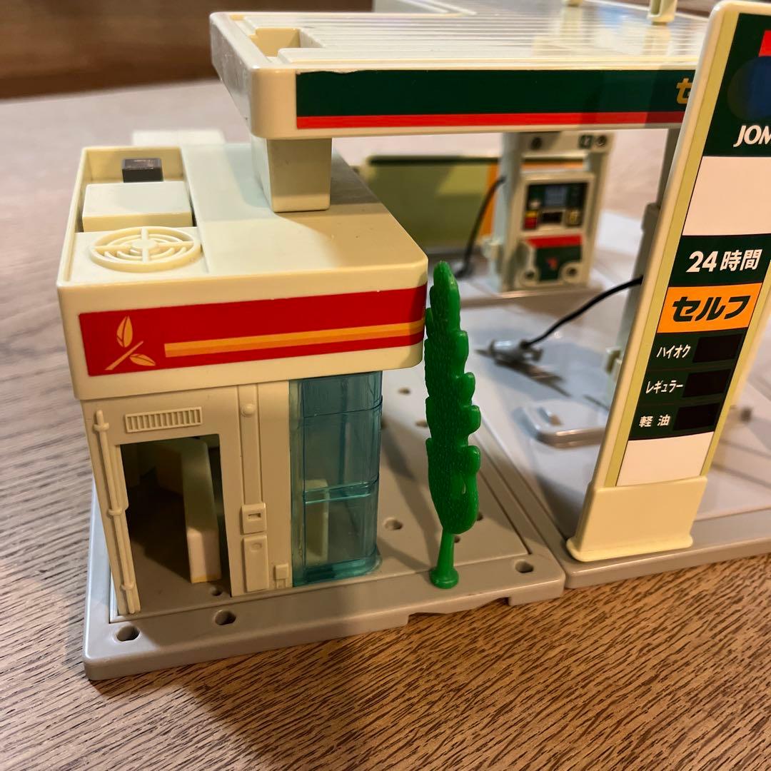 トミカタウン　ガソリンスタンドJOMO トミカ建設カーサービス駐車場　レア絶版
