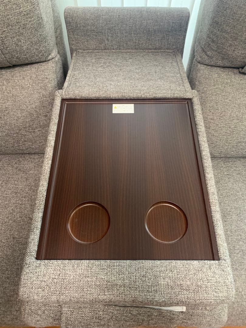 ニトリ　電動リクライニングソファ3人掛