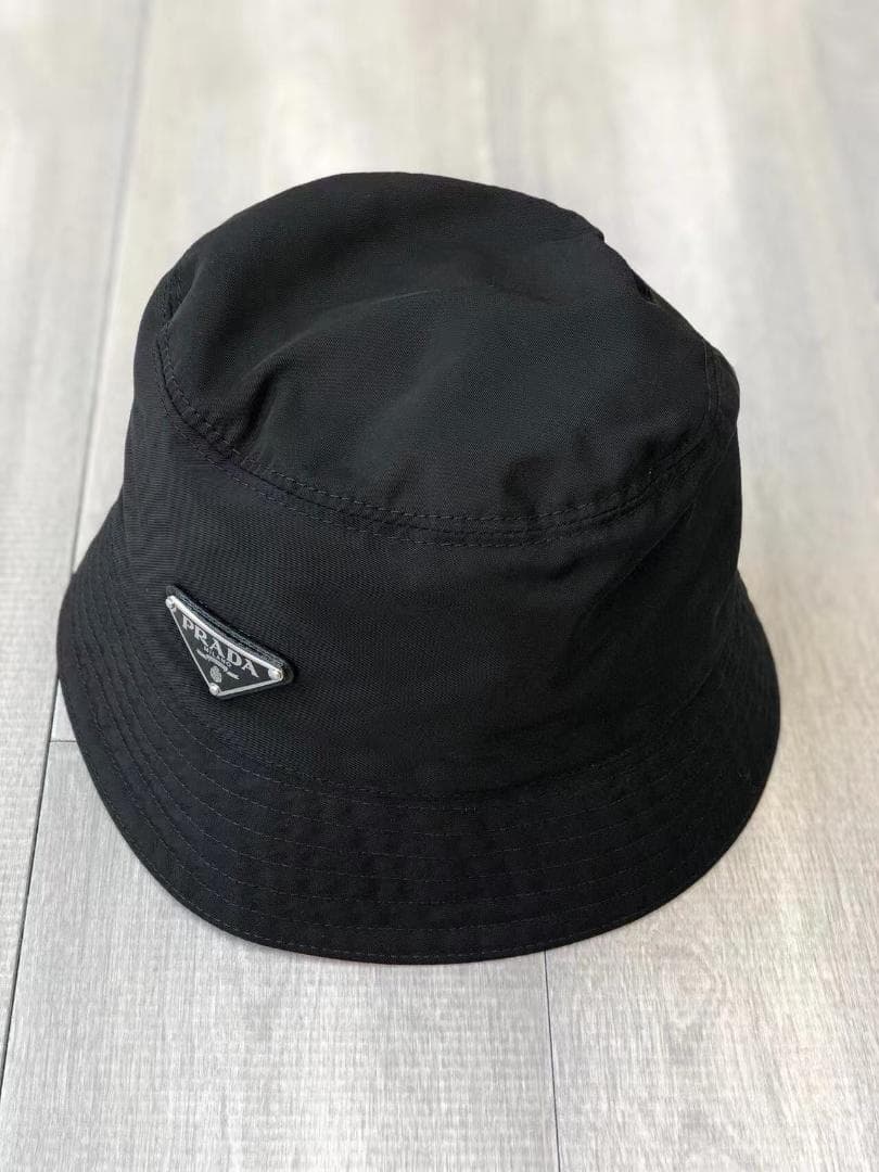PRADA プラダ　バケットハット　帽子　ノベルテ　タグ、専用袋付き