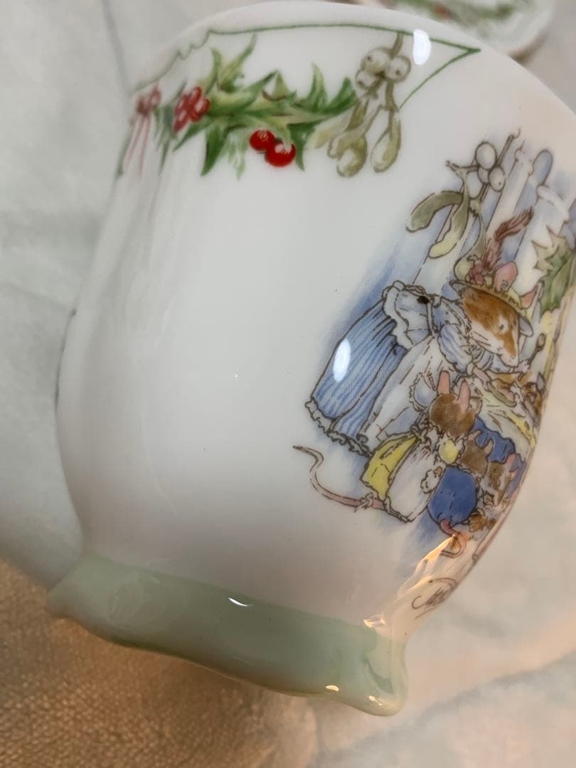 ロイヤルドルトン　メリーミッドウィンター カップ　お皿　キャンドル立て　セット