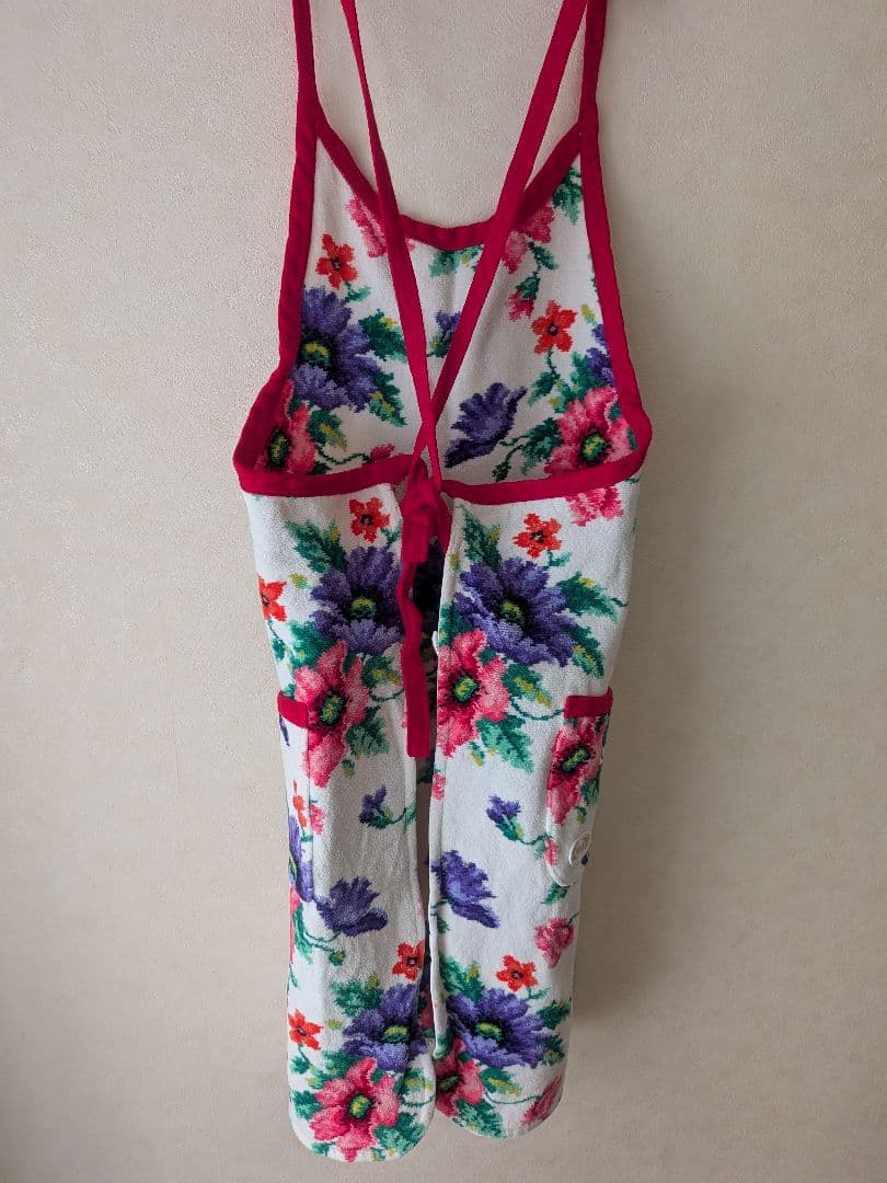 FEILER シニョール織　フラワー柄エプロン