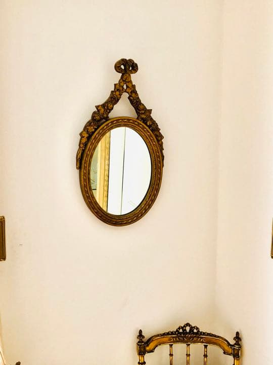 フランスアンティーク　リボン&ローズガーランドの壁掛けミラー