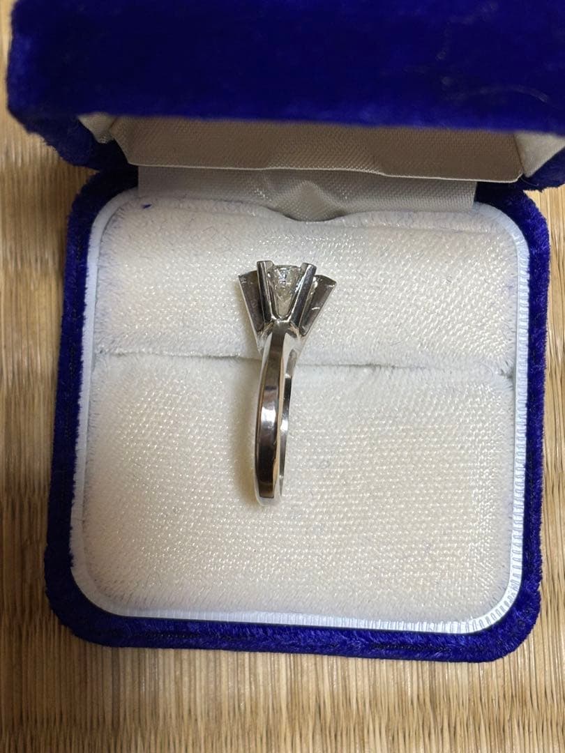 1.120ct 天然ダイヤモンド リング Pt900 鑑別書付き