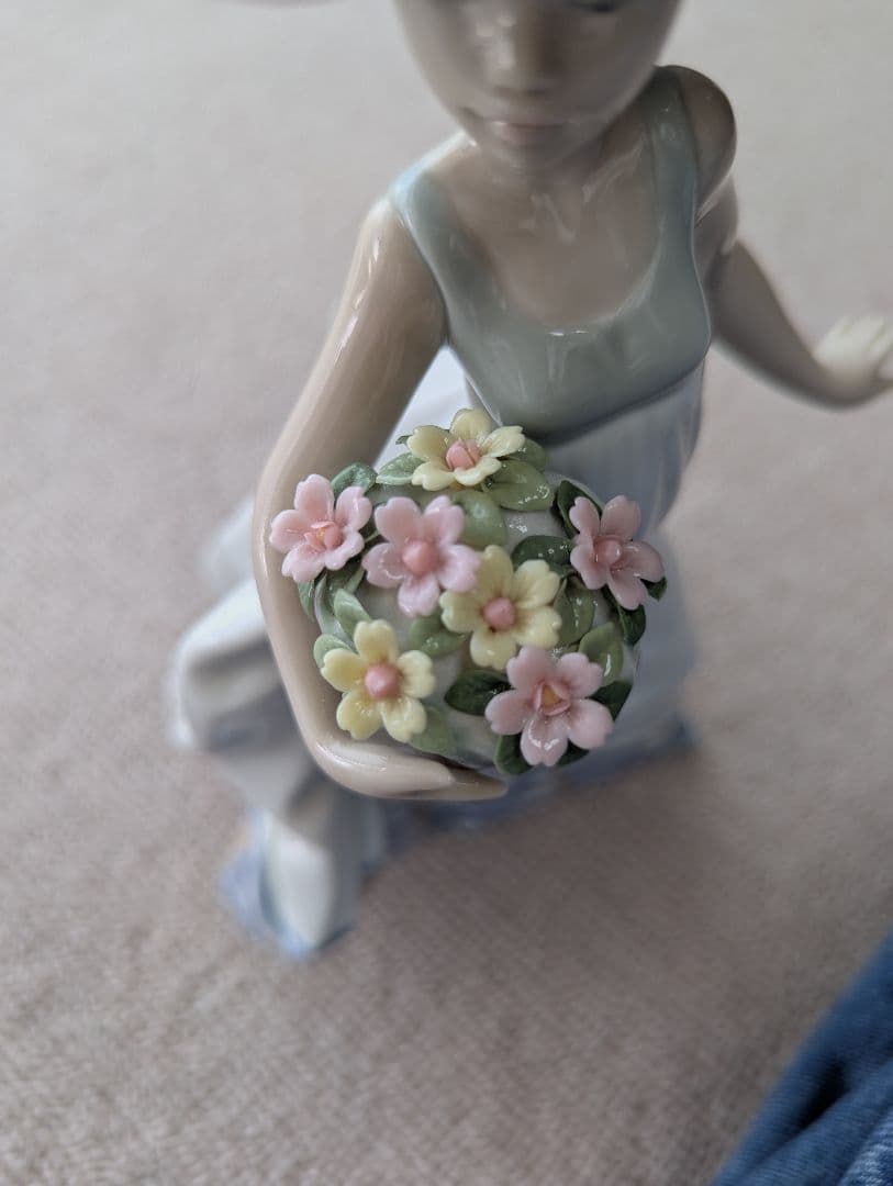 リヤドロ　LLADRO　春の花かご　サイン入り　置物　陶磁器