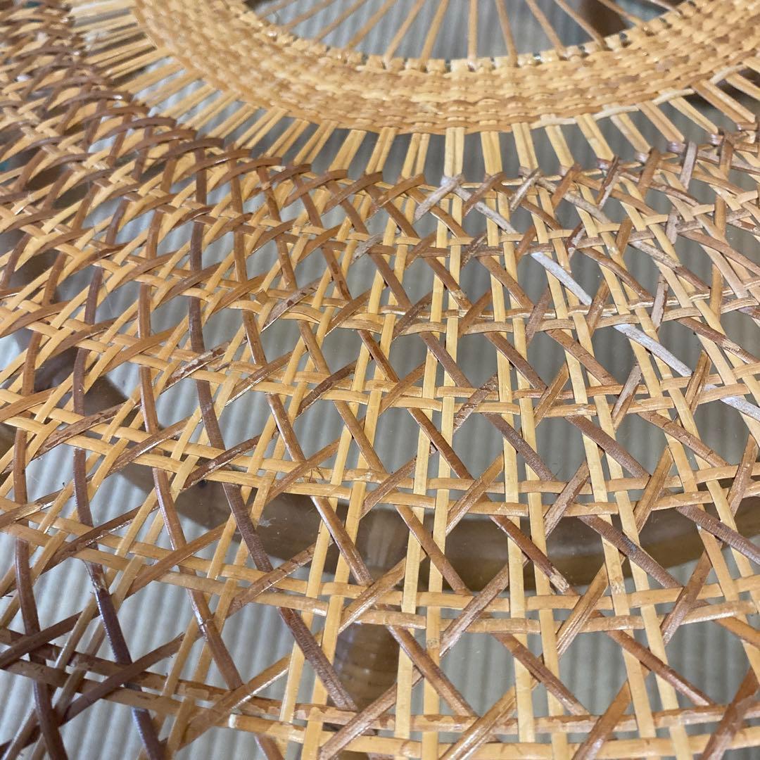 籐　ガラステーブル　ラウンドテーブル　ラタン