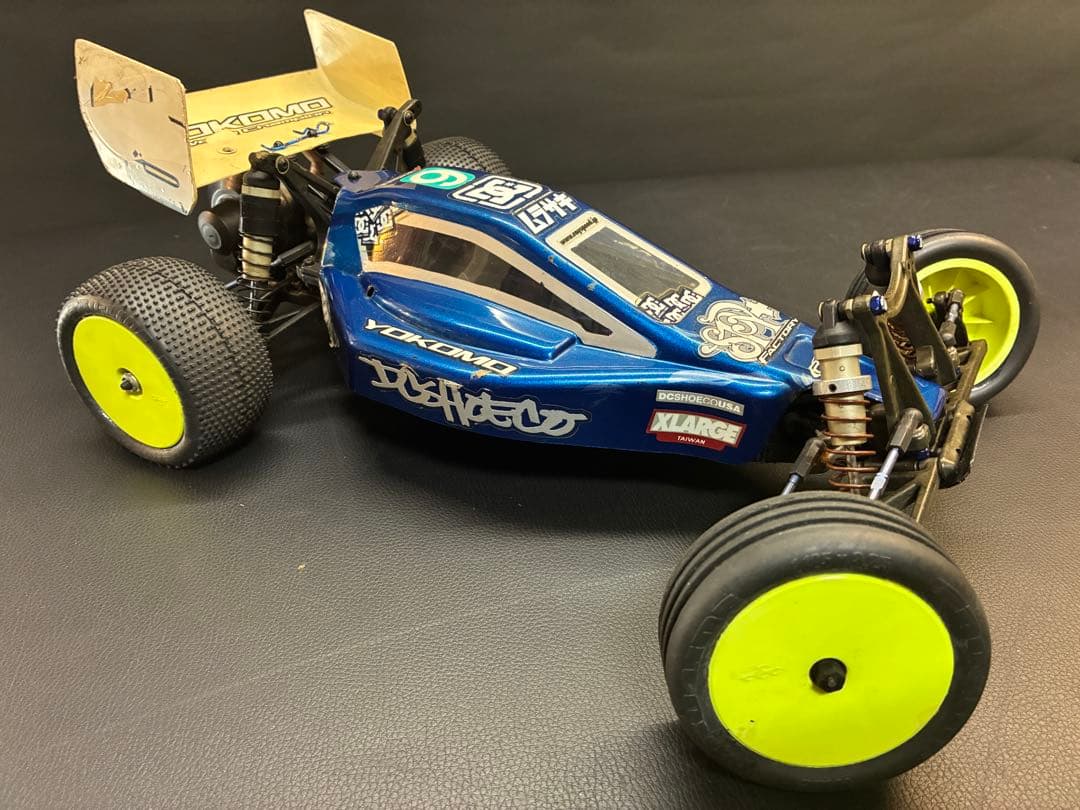 旧車RCカー アソシエイテッドB4 STEALTH 電動バギー フルセット