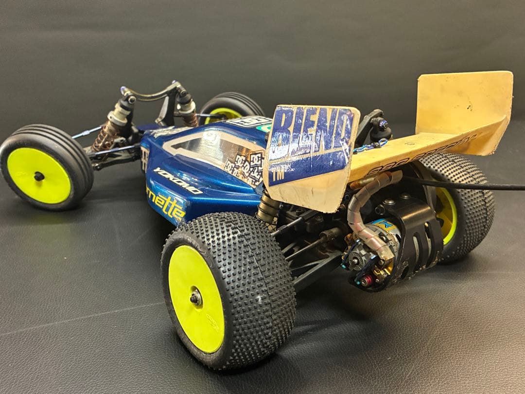 旧車RCカー アソシエイテッドB4 STEALTH 電動バギー フルセット