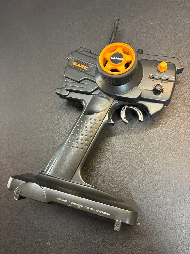 旧車RCカー アソシエイテッドB4 STEALTH 電動バギー フルセット