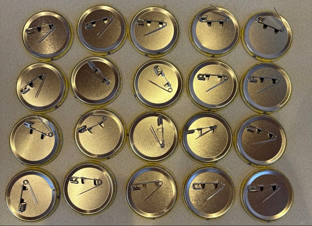 浦島坂田船 センラ 缶バッジ 2021夏 デフォ ラブレター 80個 A3 - メルカリ