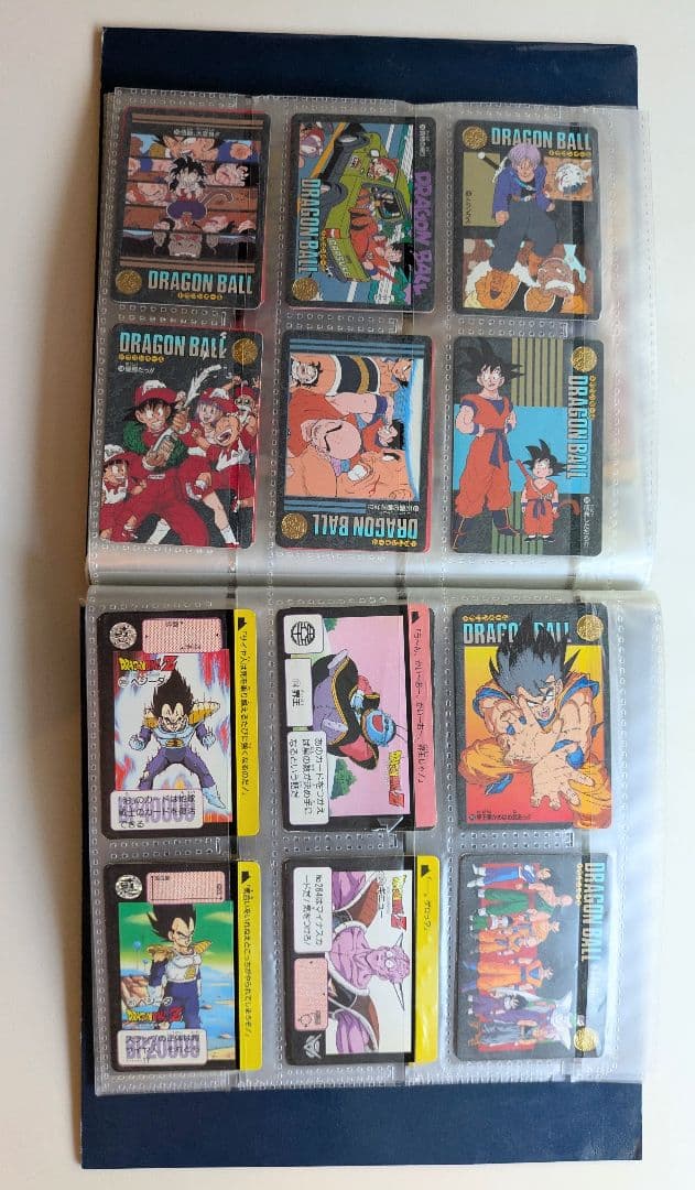 【値下げ】旧版ドラゴンボール　カードダスケース＆カード79枚　まとめ売り