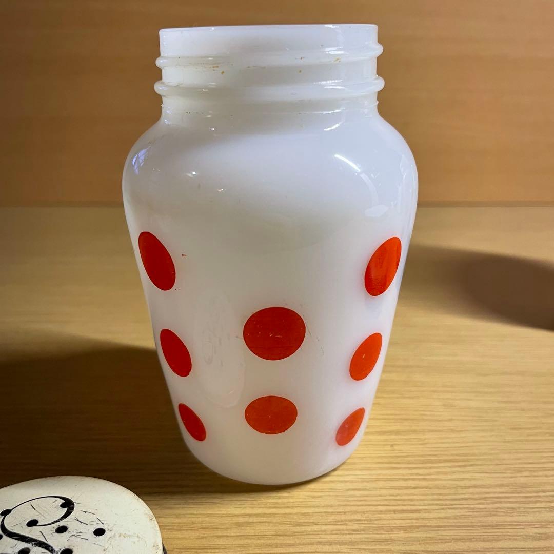 FireKing ファイヤーキング ソルト&ペッパー ポルカドット（赤）