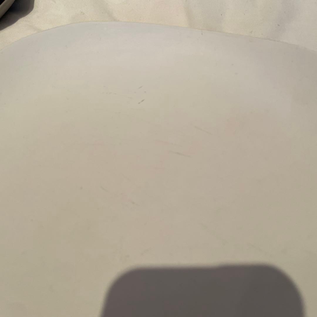 SHIONARI yumiko iihoshi グレーとホワイトの食器セット