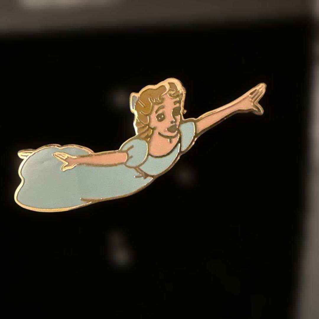 ⑪ディズニーストアピーターパン・ティンカー・ベル・ウェンディ