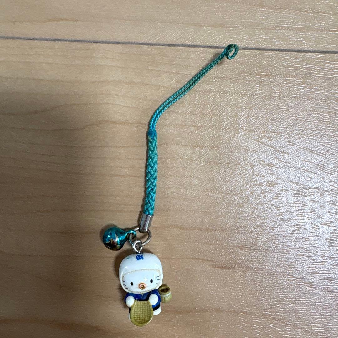 916 ハローキティ ご当地ストラップ 6個セット - メルカリ