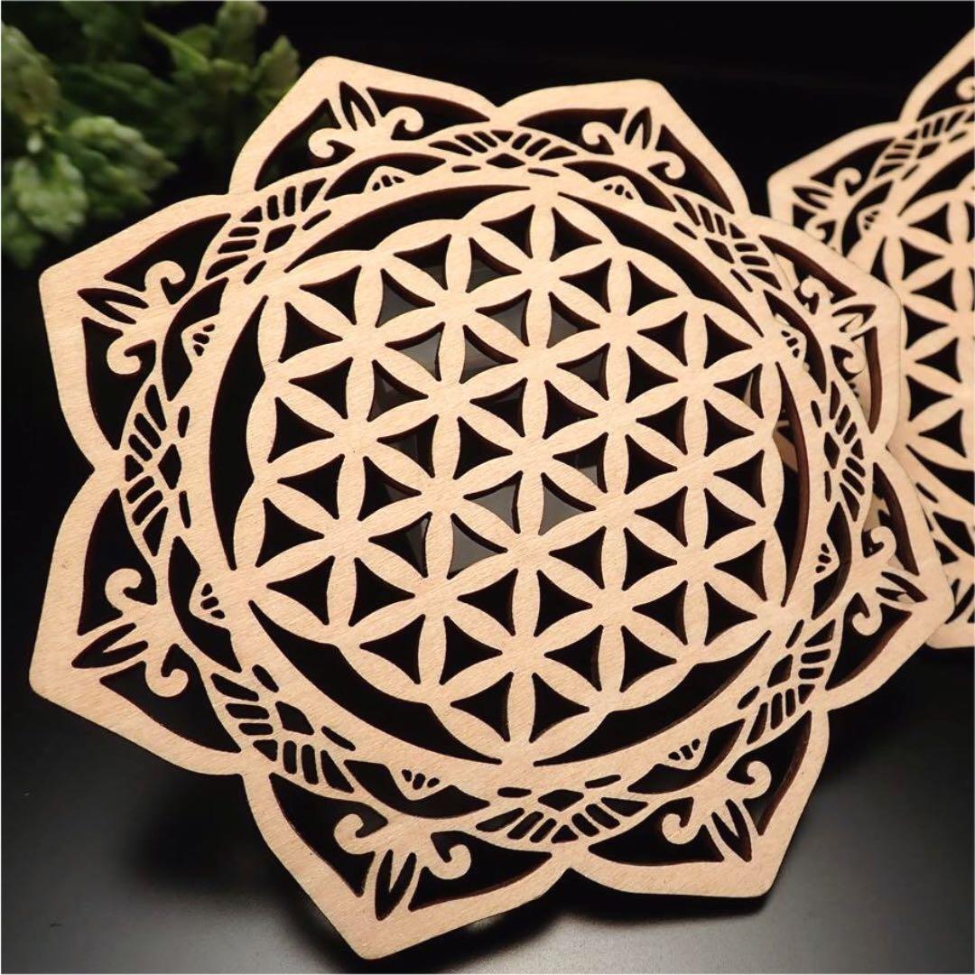 6G★特選NEW★木製☆お洒落で可愛い【北欧風デザインウッドコースター６枚】❤️