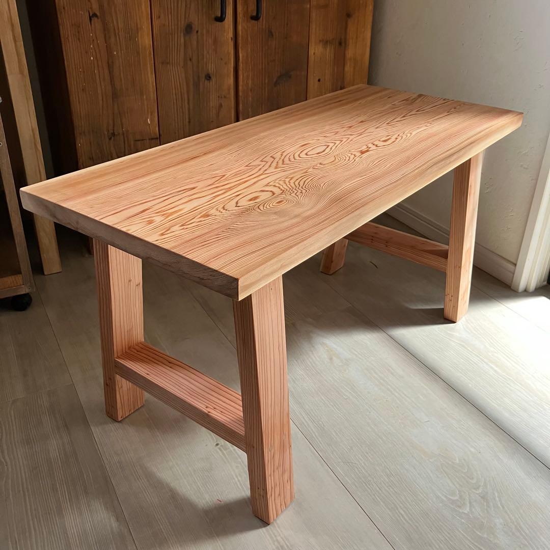 日光杉一枚板　ローテーブル　ソファテーブル　ハンドメイド