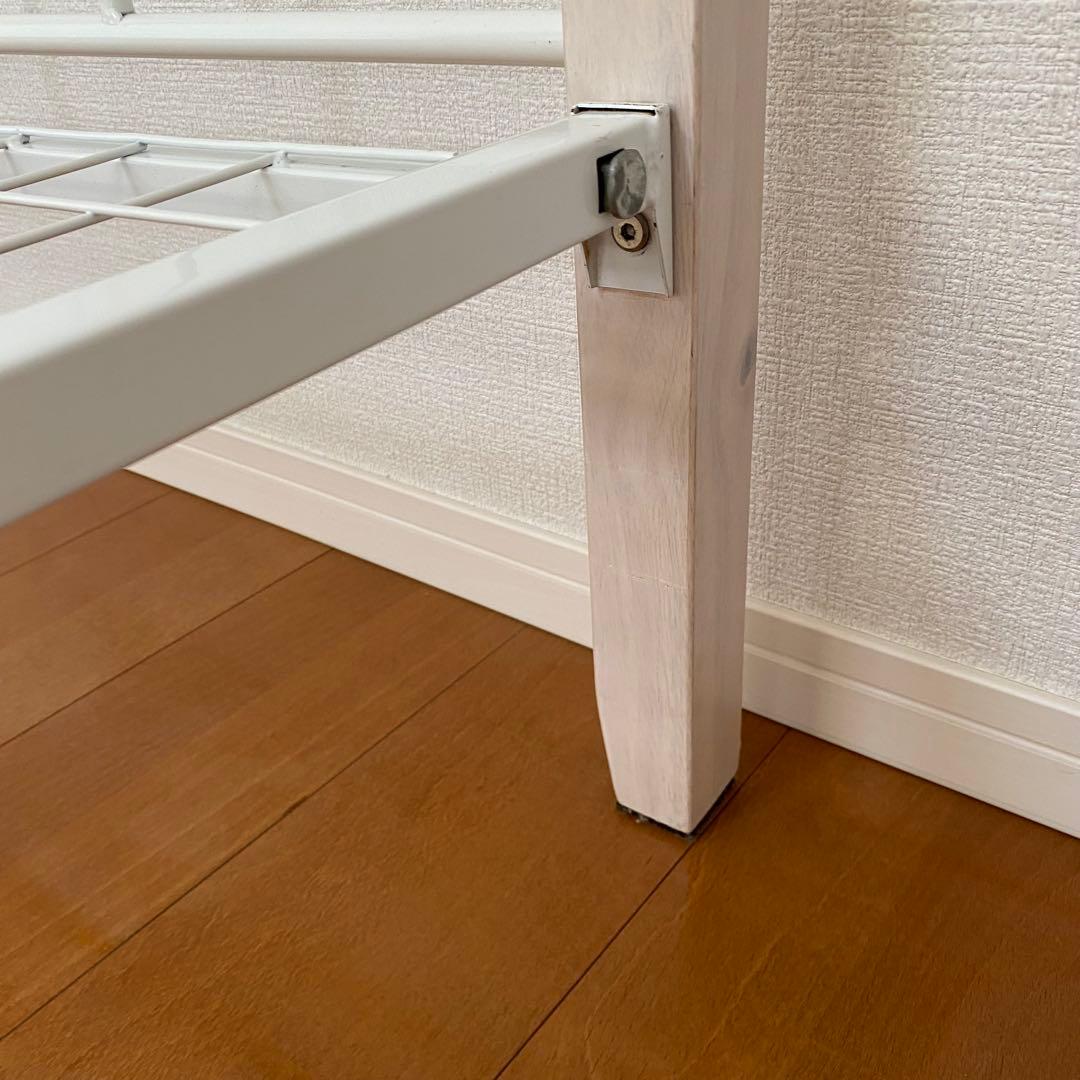 ニトリ　アイアンフレーム　ベッド　シングルベッド