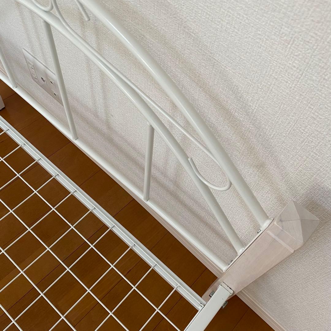 ニトリ　アイアンフレーム　ベッド　シングルベッド