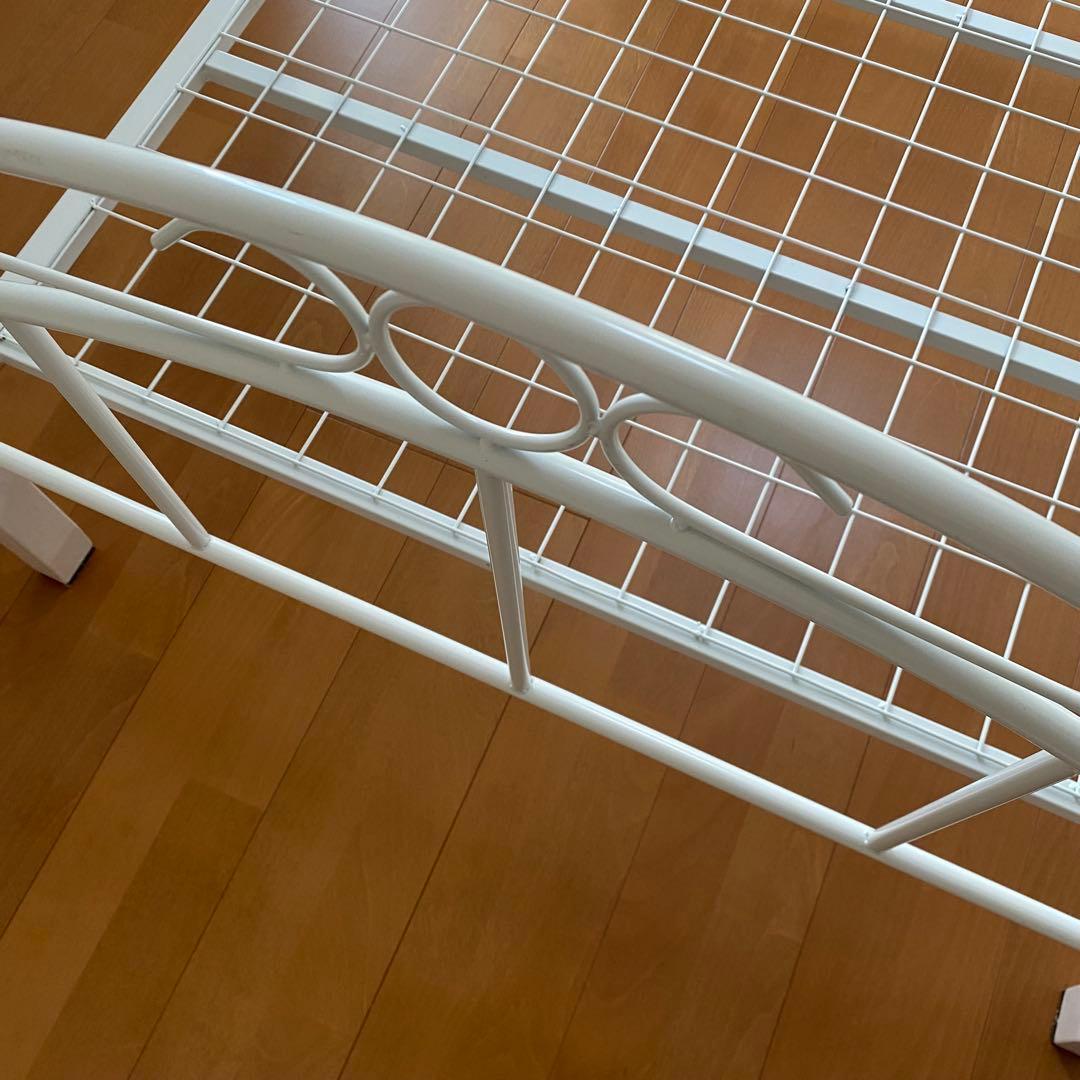 ニトリ　アイアンフレーム　ベッド　シングルベッド