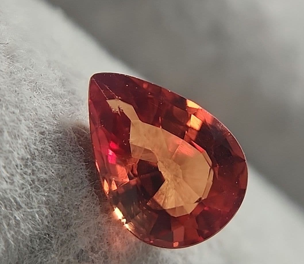 天然オレンジサファイア 0.868ct