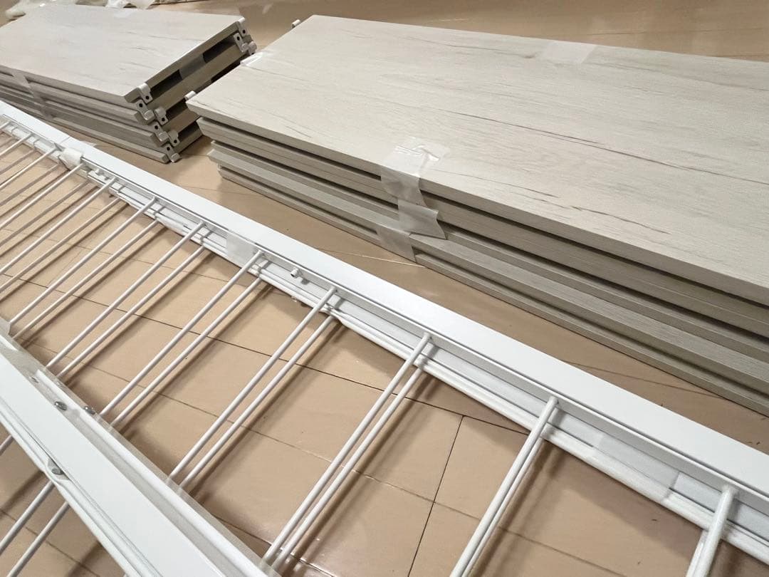 ニトリ突っ張り壁面収納Nポルダ 240cm3連セット＋棚板2枚＋サイドパーツ1個