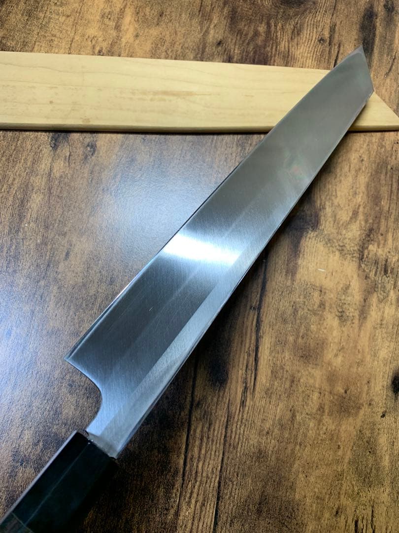 【正本総本店】　切付　本焼　尺一寸　包丁　黒檀水牛八角柄　鞘付