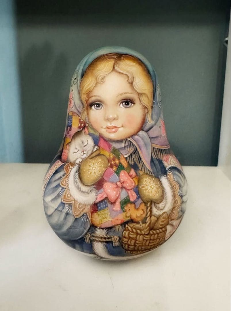 ロシア雑貨☆お起き上がりこぼし♪『冬景色』マトリョーシカ イリーナ作