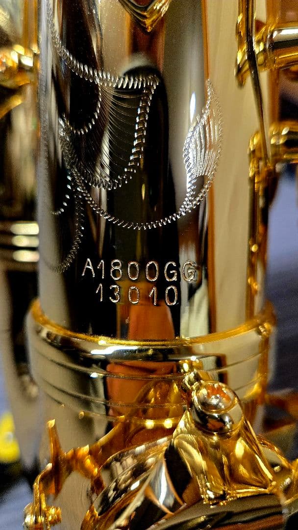 極美品【定価48万】Festi 金メッキ 1800GG GPアルトサックス - メルカリ