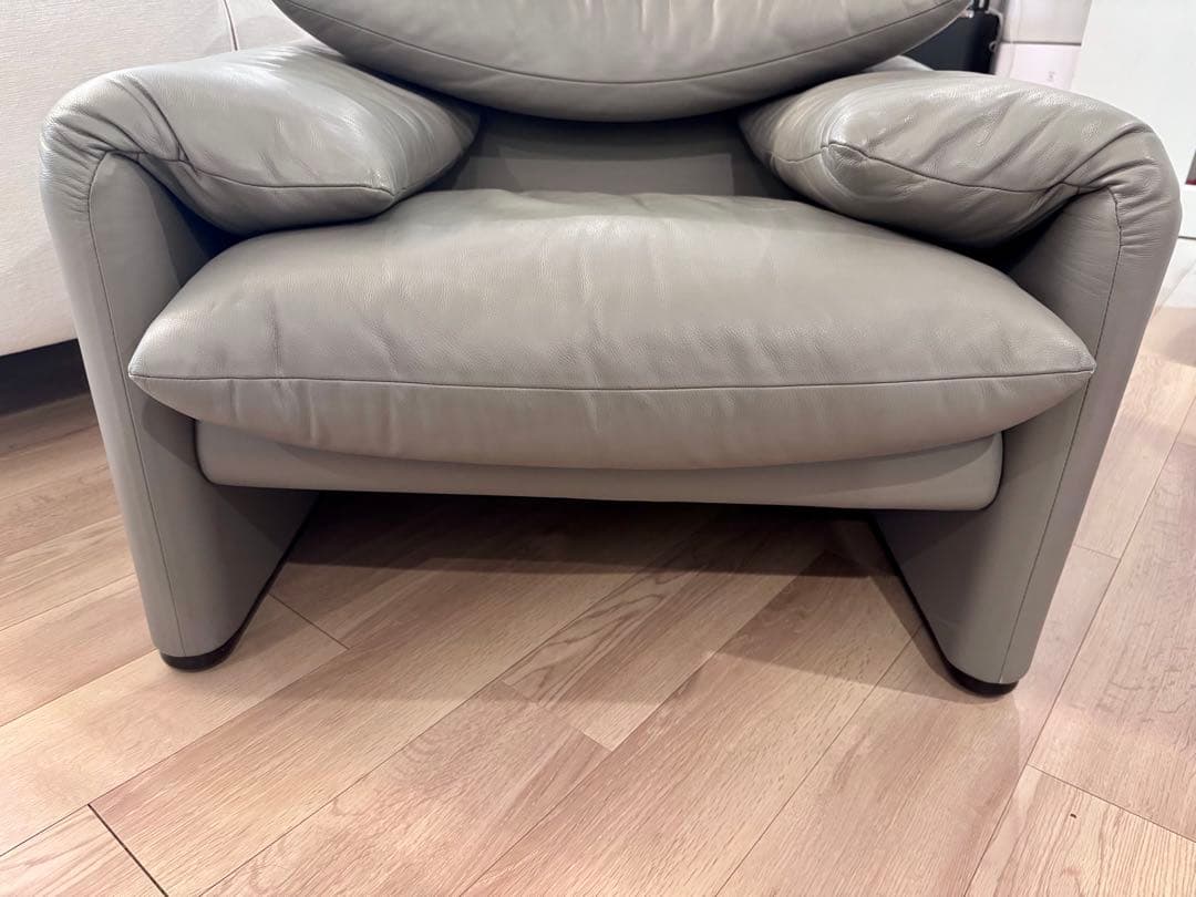 カッシーナ マラルンガ 総本革 レザー 1人掛けソファ