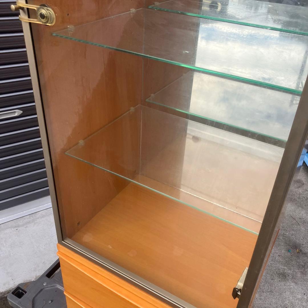 木製 3段ガラスショーケース 飾り棚 コレクションラック 鏡張り ビンテージ