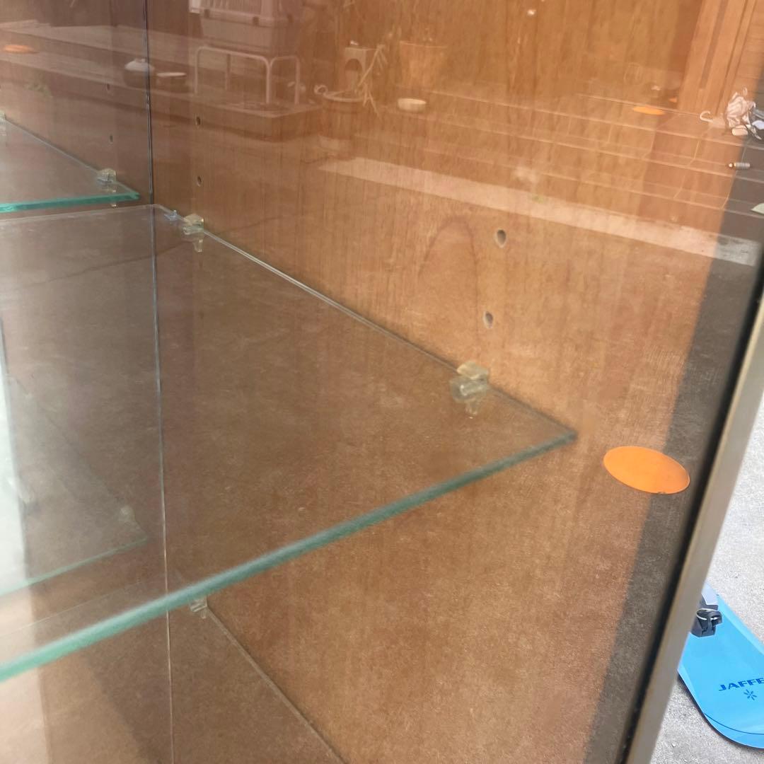 木製 3段ガラスショーケース 飾り棚 コレクションラック 鏡張り ビンテージ