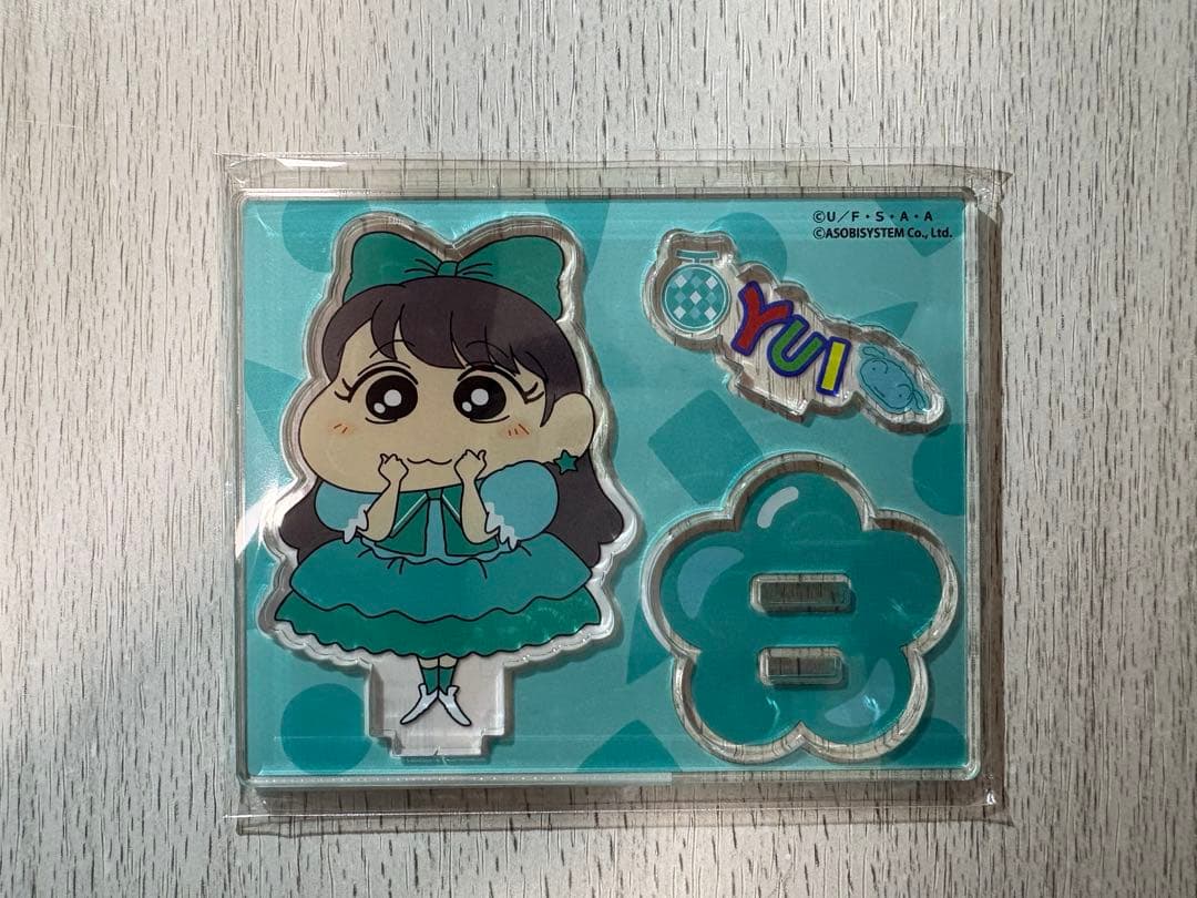 FRUITSZIPPER クレヨンしんちゃん コラボ アクリルスタンド 7種 - メルカリ