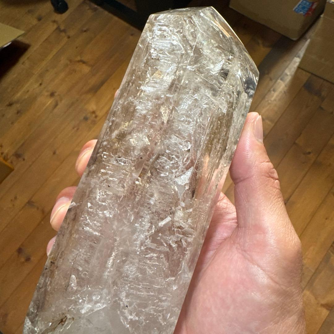 【展示コレクション級】水入り　水晶ポイント　博物館クラス　水多数あり