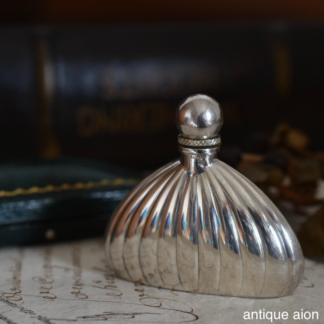 フランス製ヴィンテージ 20世紀中頃 スターリングシルバー パフュームボトル