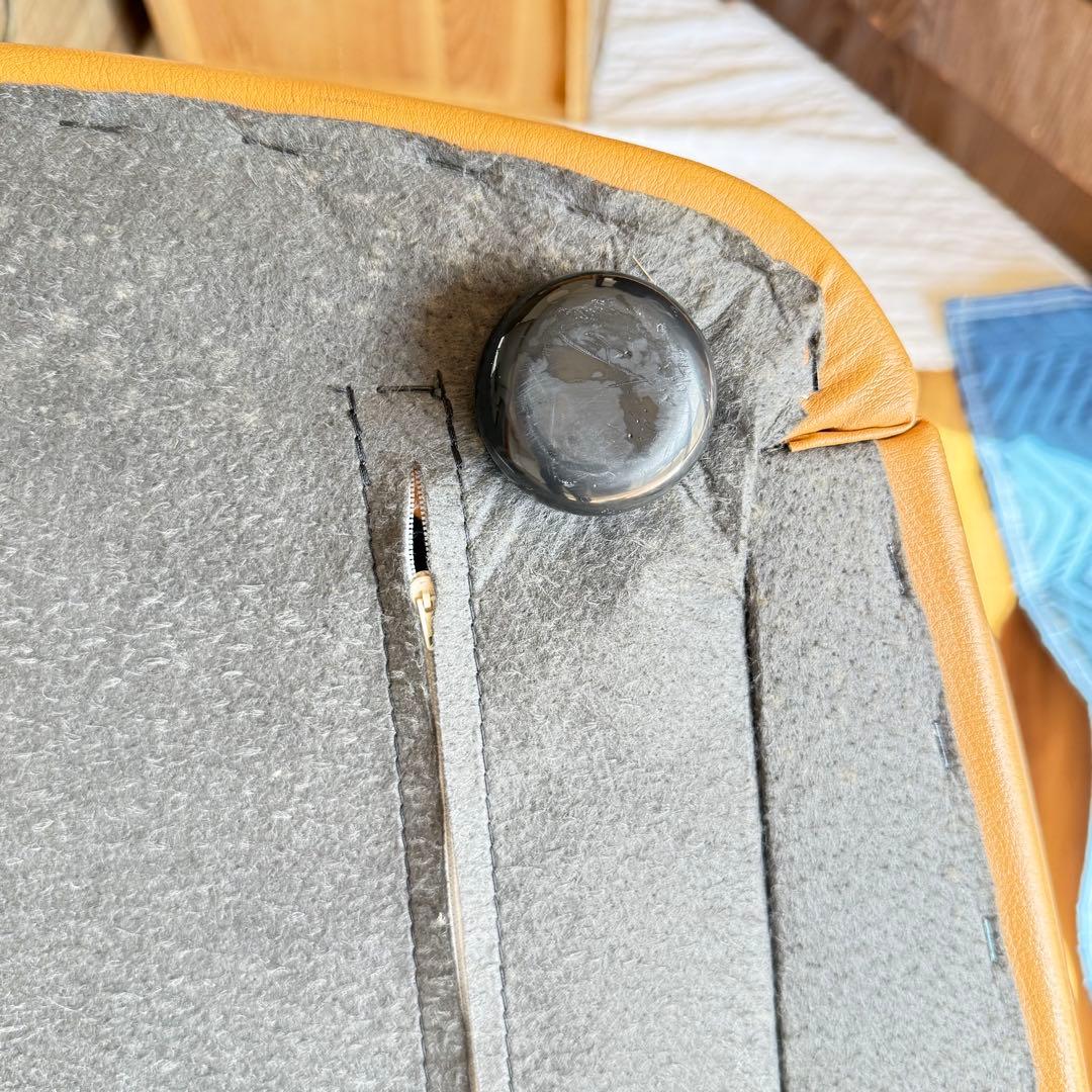 東京23区配送無料　カリモクソファー　ZT73　2.5人掛け