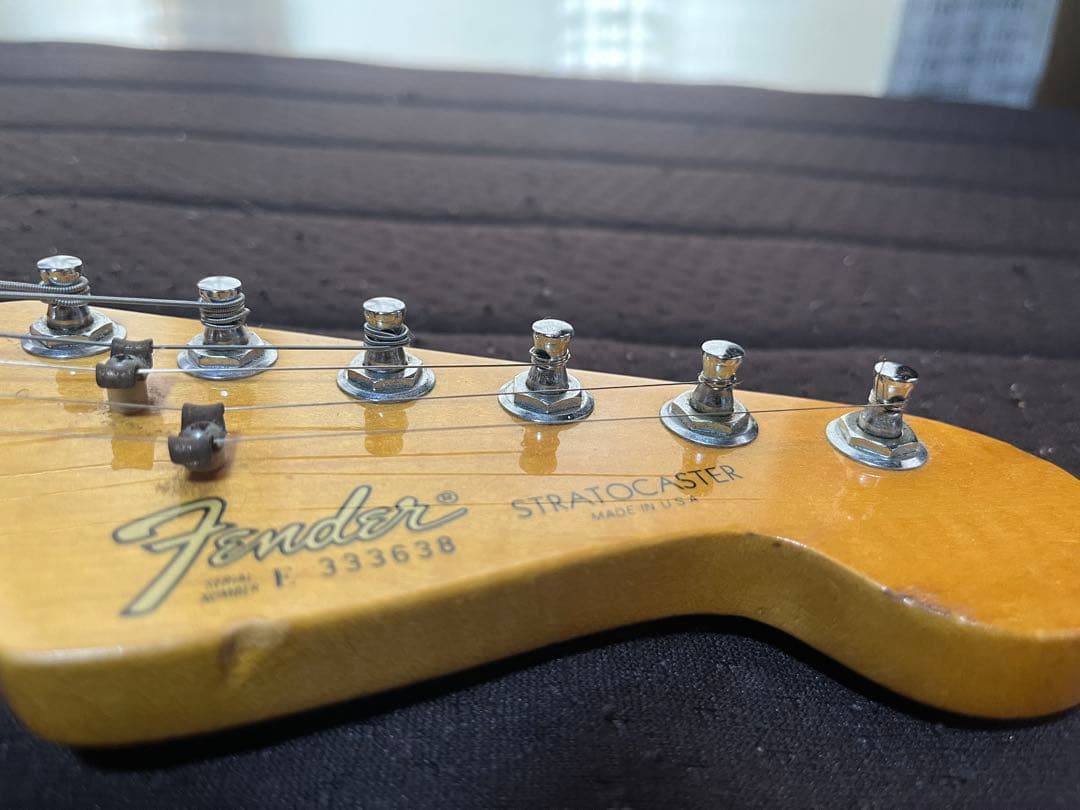 fender USA ストラトキャスター　サンバースト　ビンテージ　80年代