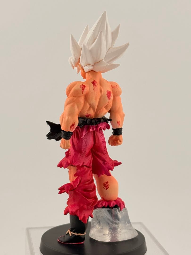ドラゴンボール フィギュア 超サイヤ人孫悟空 DG限定版漫画カラー リペイント