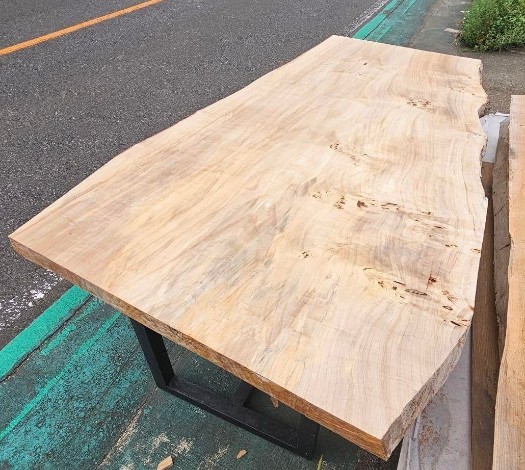 栃　トチ　カウンター　一枚板　希少