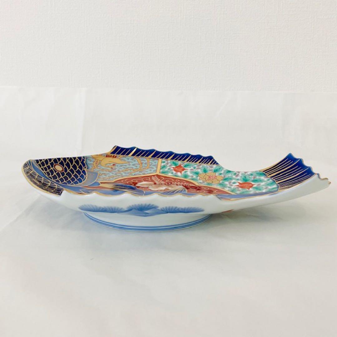 未使用　深川製磁　宮内庁御用達　古伊万里鳳凰割地紋　魚型皿