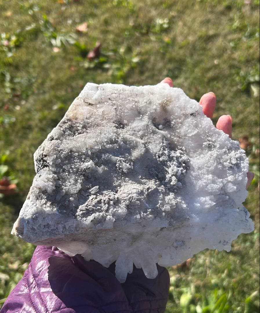 ★高品質 水晶クラスター♡四川省産　超ビックサイズ❤︎ 1.7kg★