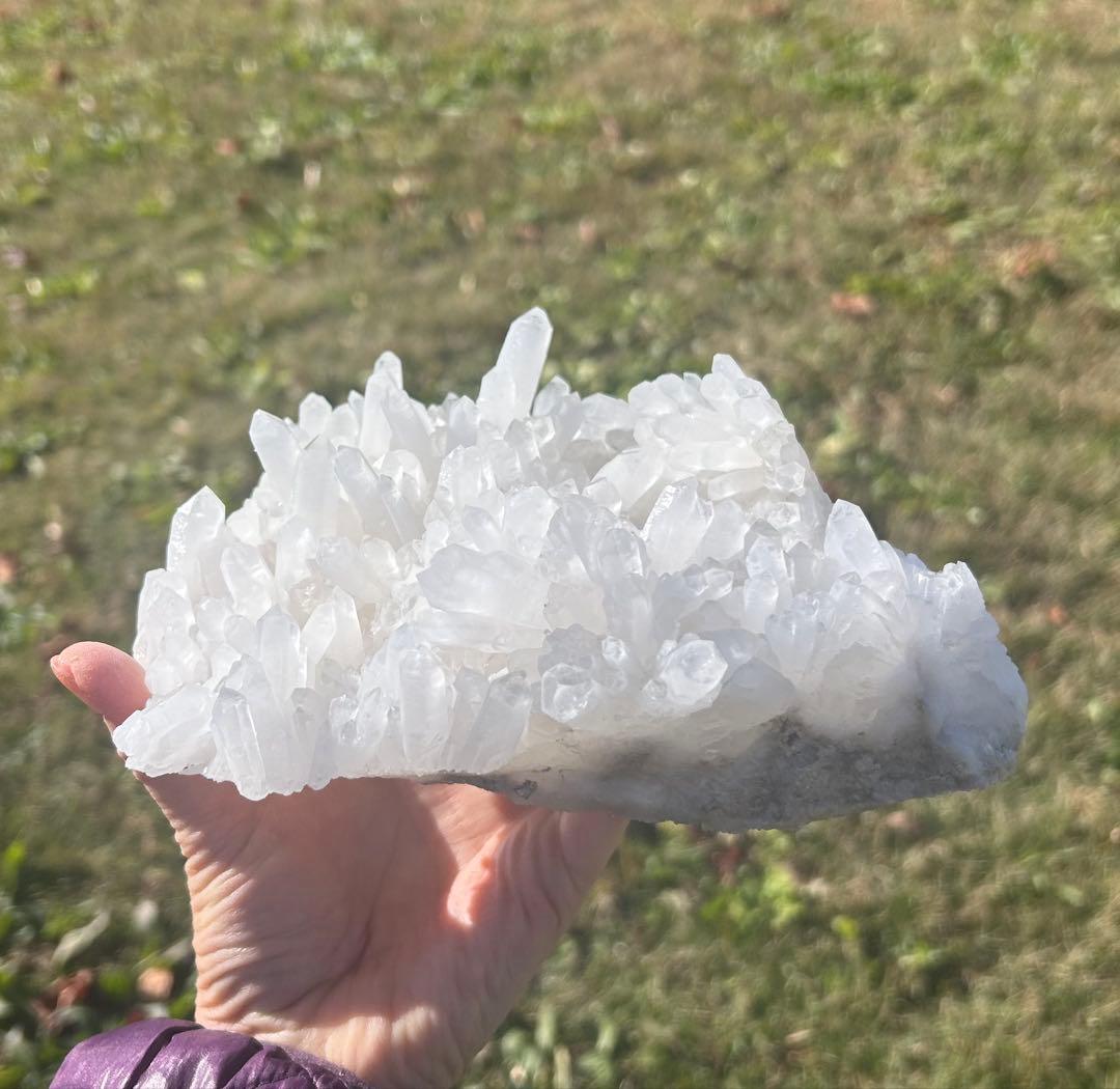 ★高品質 水晶クラスター♡四川省産　超ビックサイズ❤︎ 1.7kg★