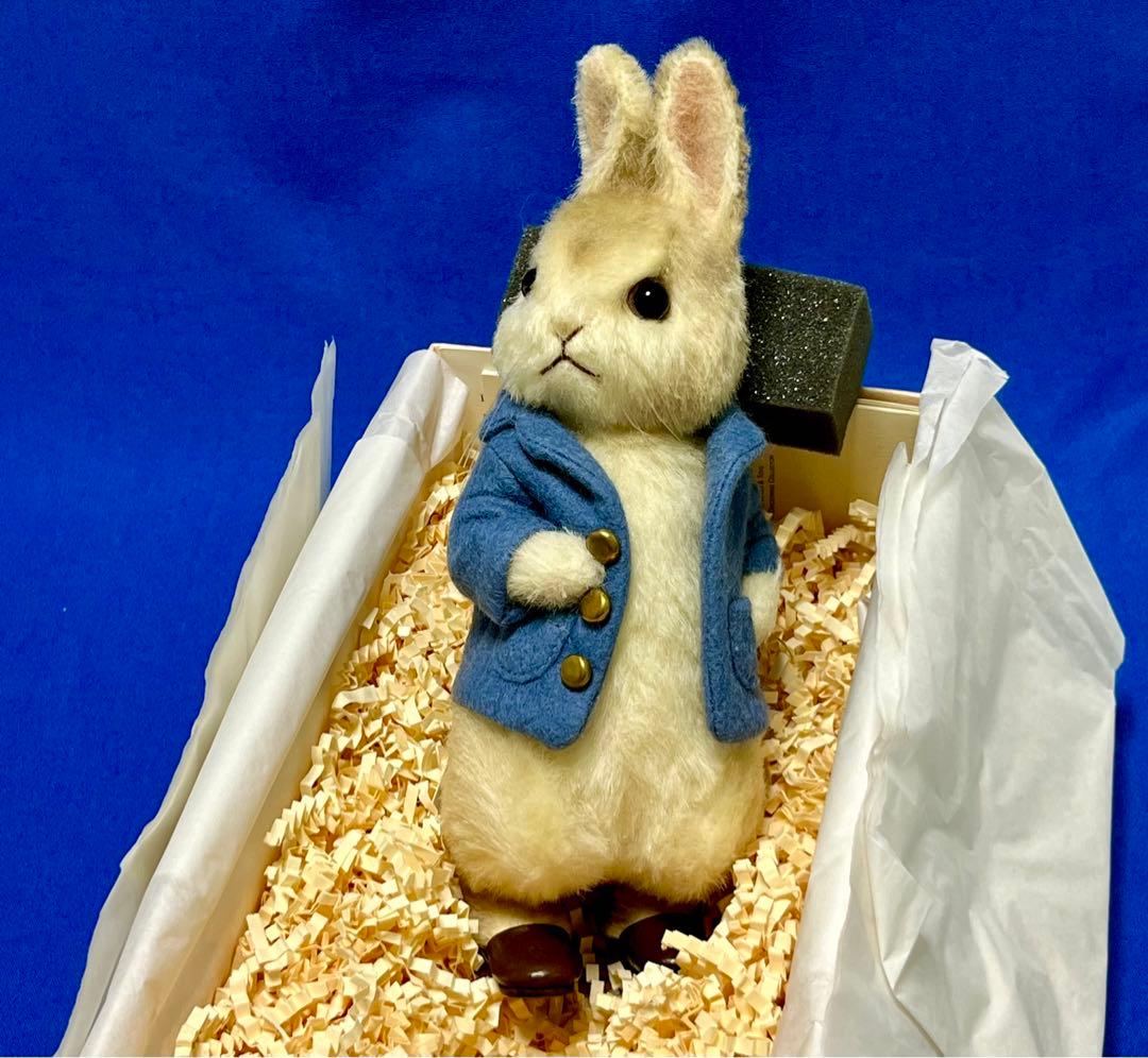 レア☆新品同様☆8\"ピーターラビット☆箱・証明書付☆R.ジョン・ライト