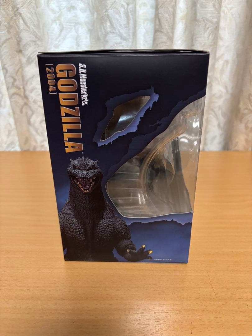 S.H.MonsterArts GODZILLA 2004フィギュア開封撮影のみ