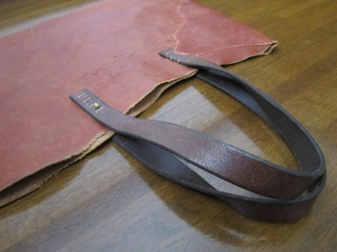 アンリークイール　⑨　手提げバッグ　鞄　バッグ