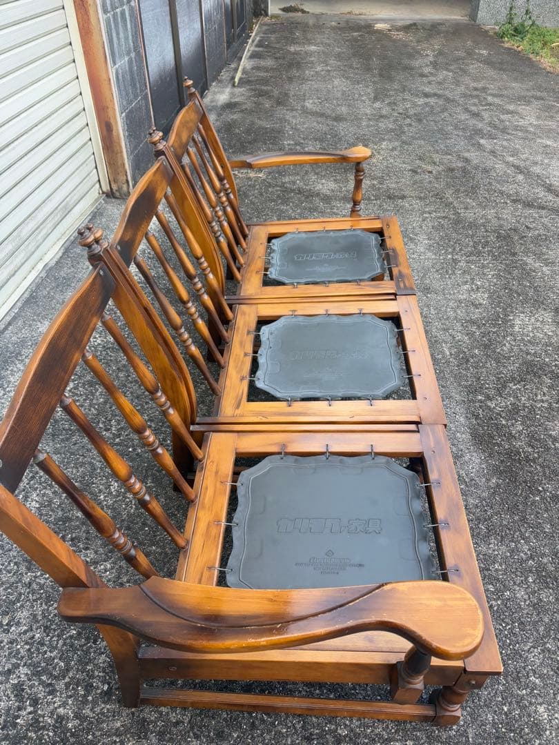 オールドKarimoku家具3コロニアルシリーズ カリモクソファ値下げ！