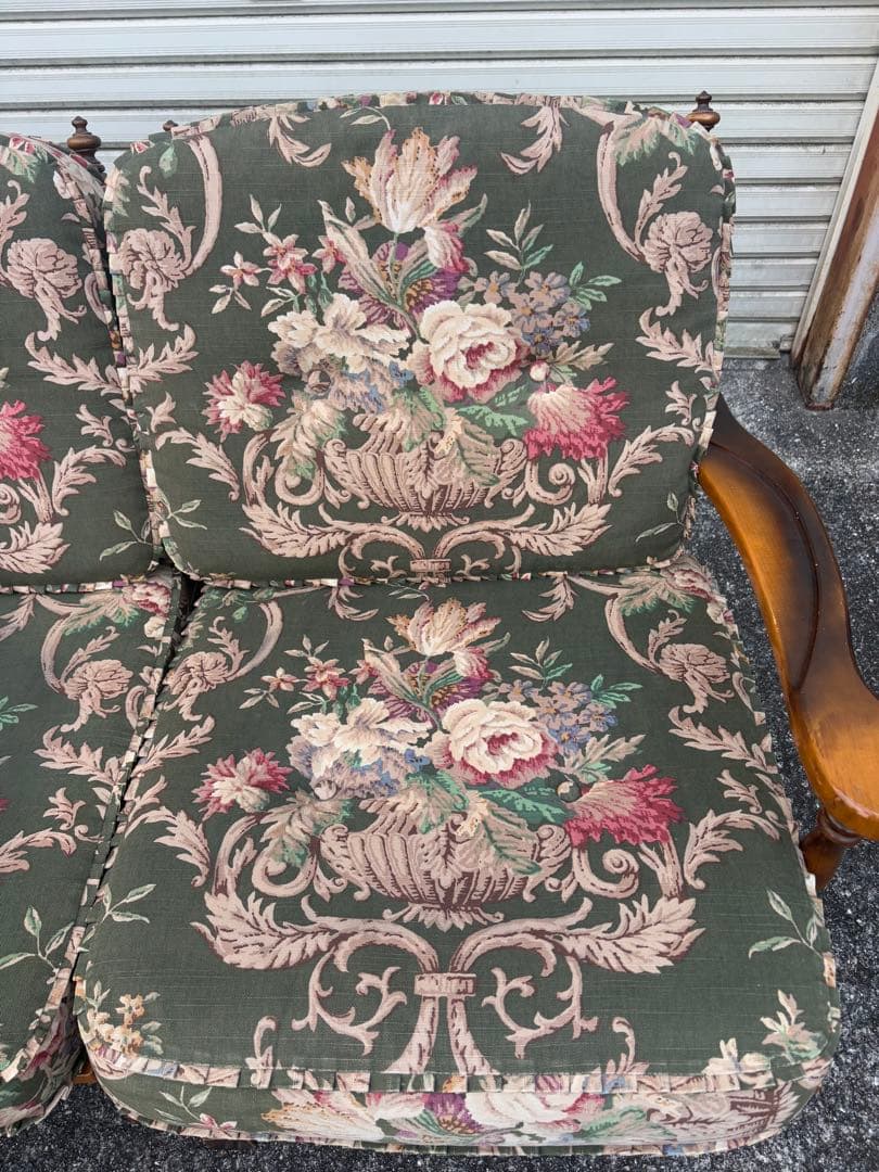 オールドKarimoku家具3コロニアルシリーズ カリモクソファ値下げ！