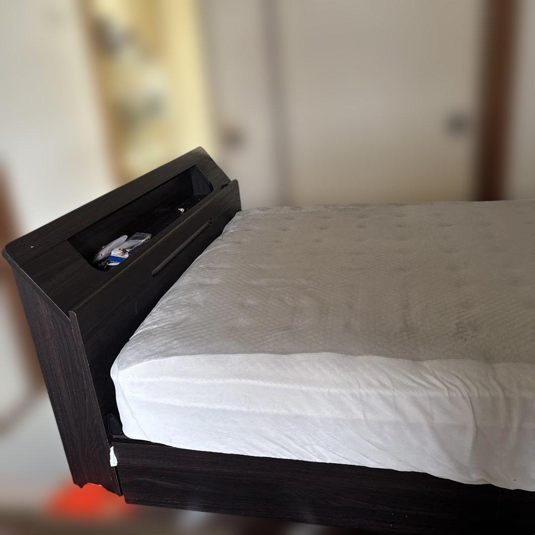 ダークブラウン 木製 ダブルベッドフレーム 収納付き